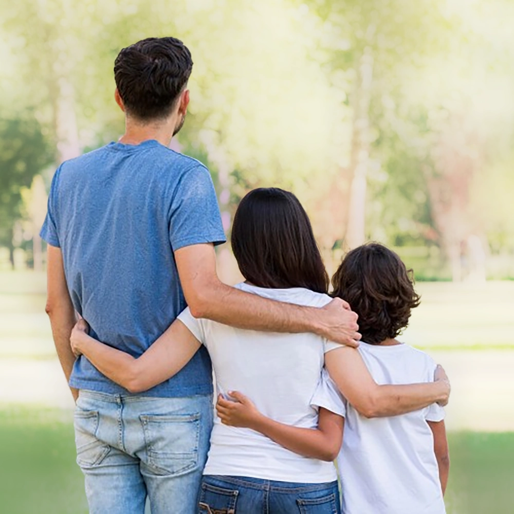 Parent and child receiving supportive counseling for family growth